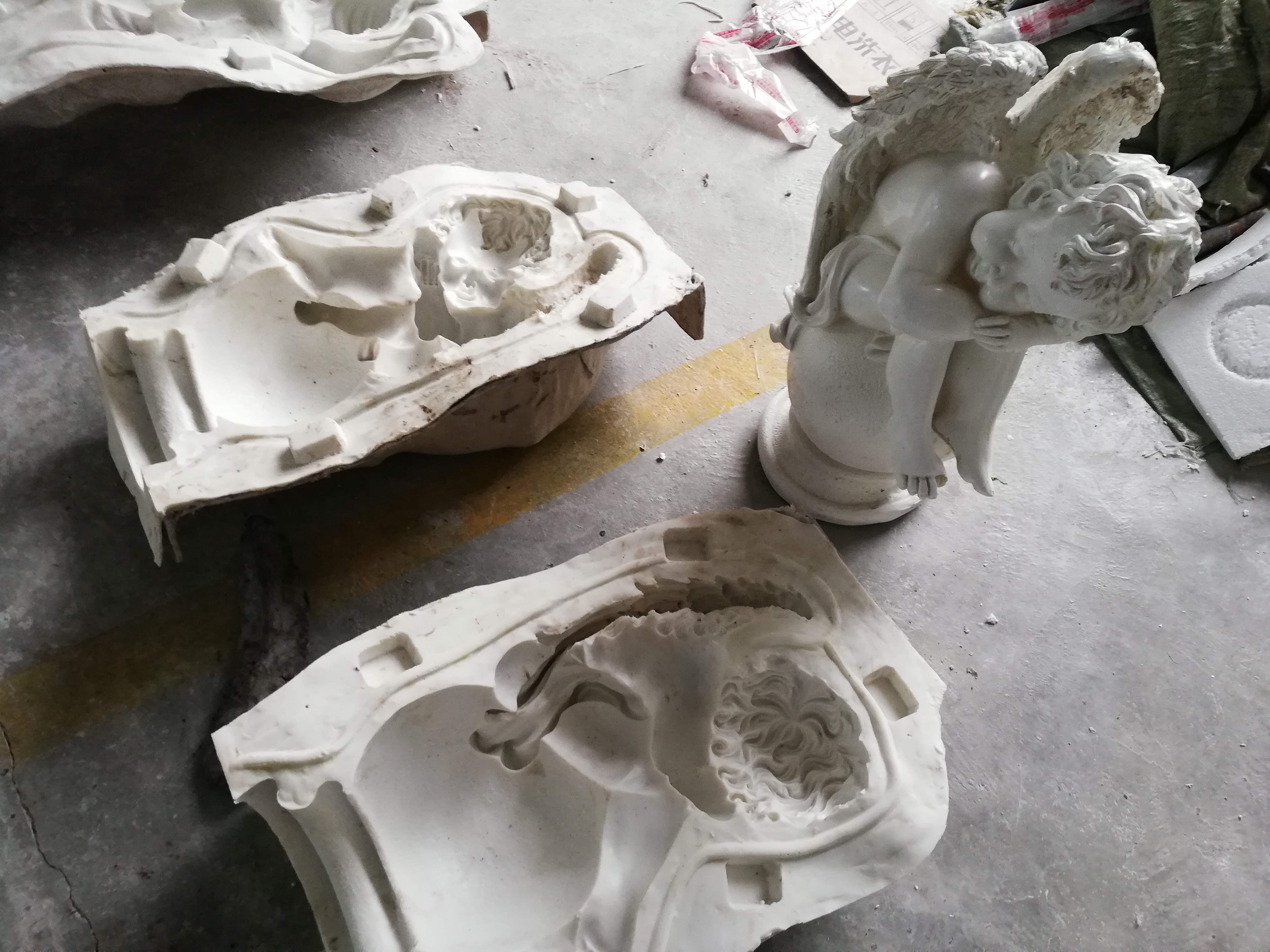 縮合型模具硅膠怎么開分片模 ？